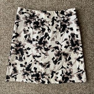 H&M classy knee length dress skirt floral pattern